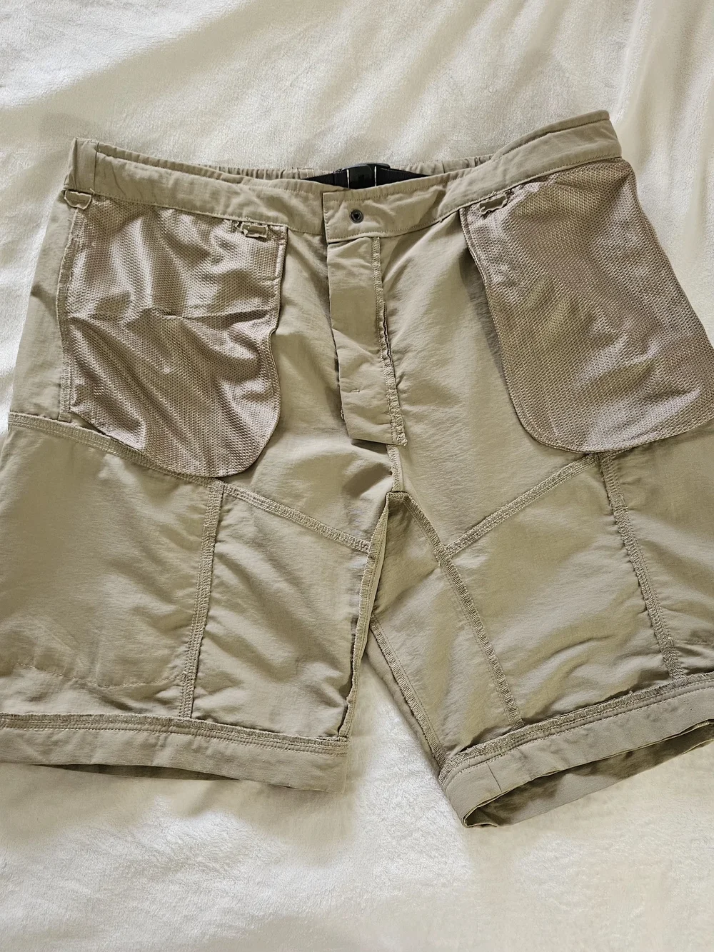 The North Face Men's Convertible Cargo Khaki Shorts with Black Belt XL/TG EUC